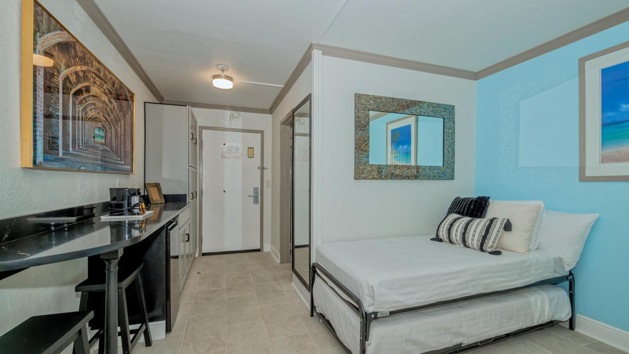 All-New Waterfront With Balcony,Pool,Tiki Bar,Gym Sarasota Exterior foto